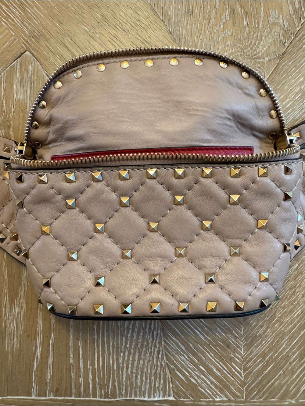 Valentino Garavani Rockstud Spike Leather Belt Bag / Crossbody Dusty Pink Nude - Picture 7 of 14